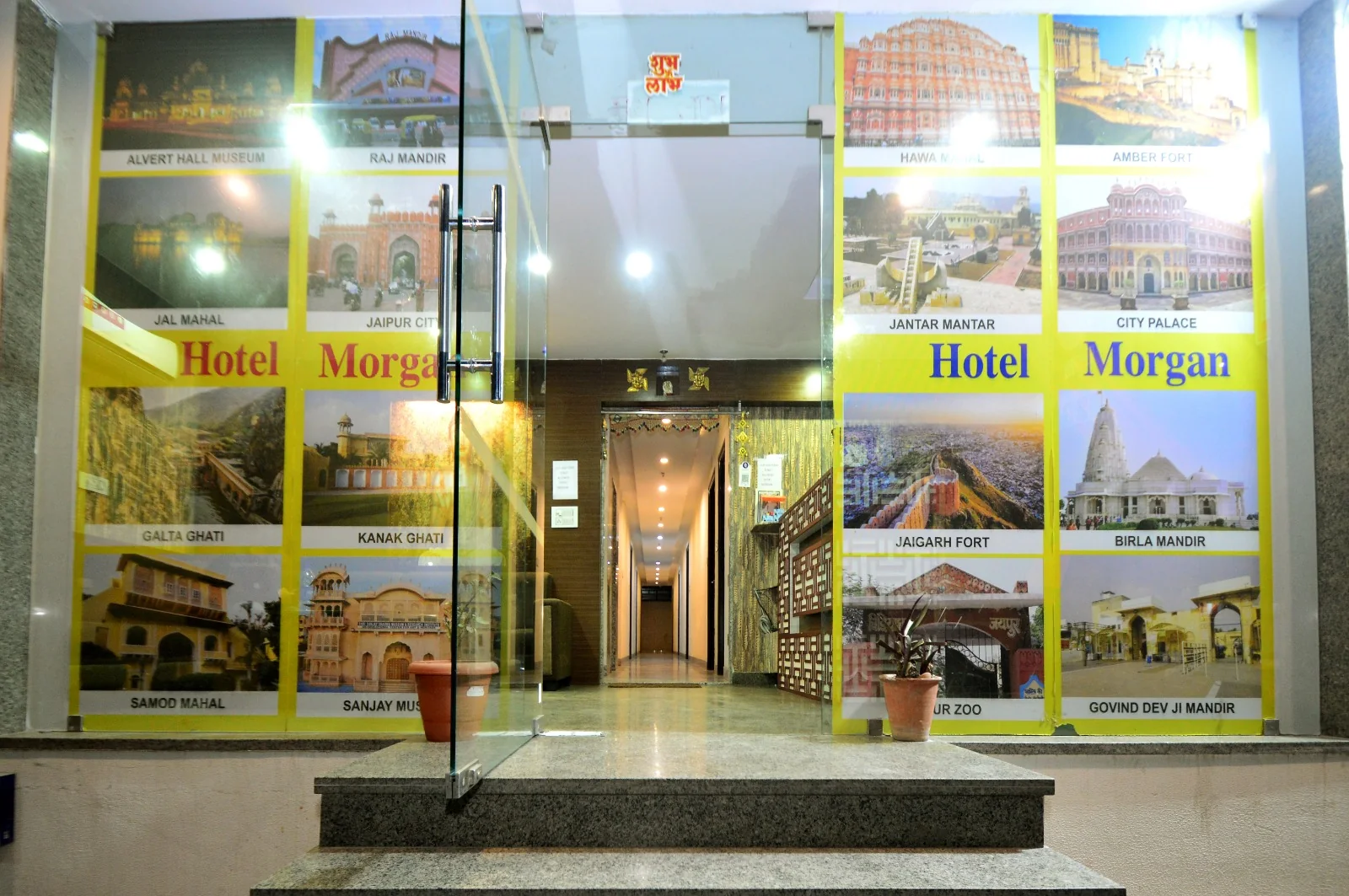 Hotel Morgan entrance lobby